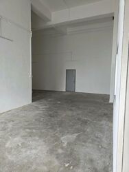 Pemimpin Industrial Building (D20), Factory #522182281